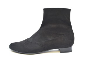  Krótkie botki streczowe na obcasie 2 cm .