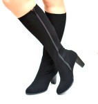 Botki na suwak  nr 38.